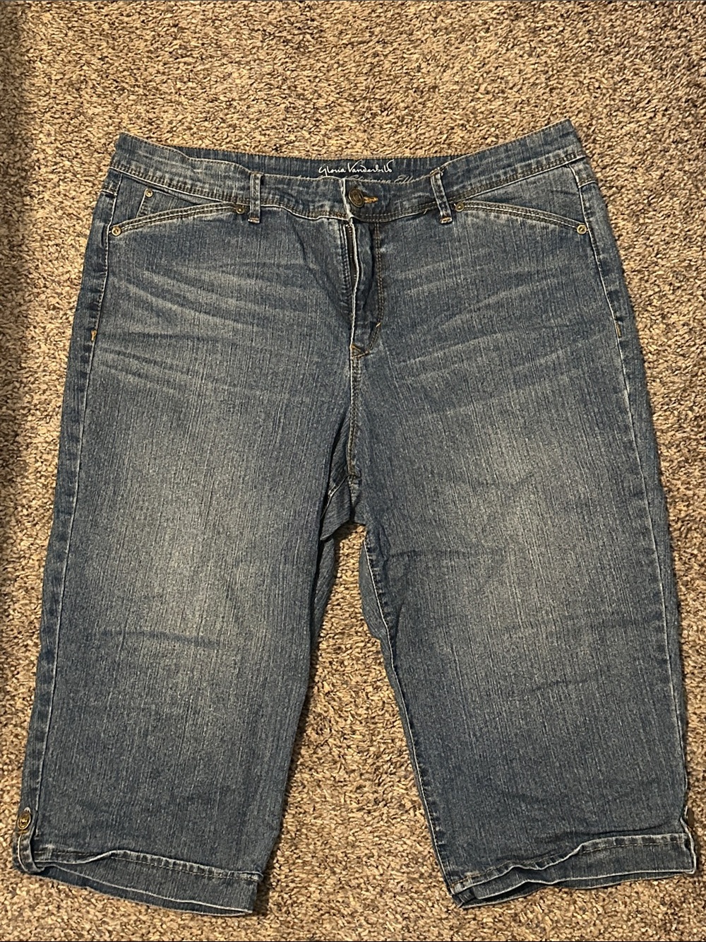 Gloria Vanderbilt Skimmer Capri